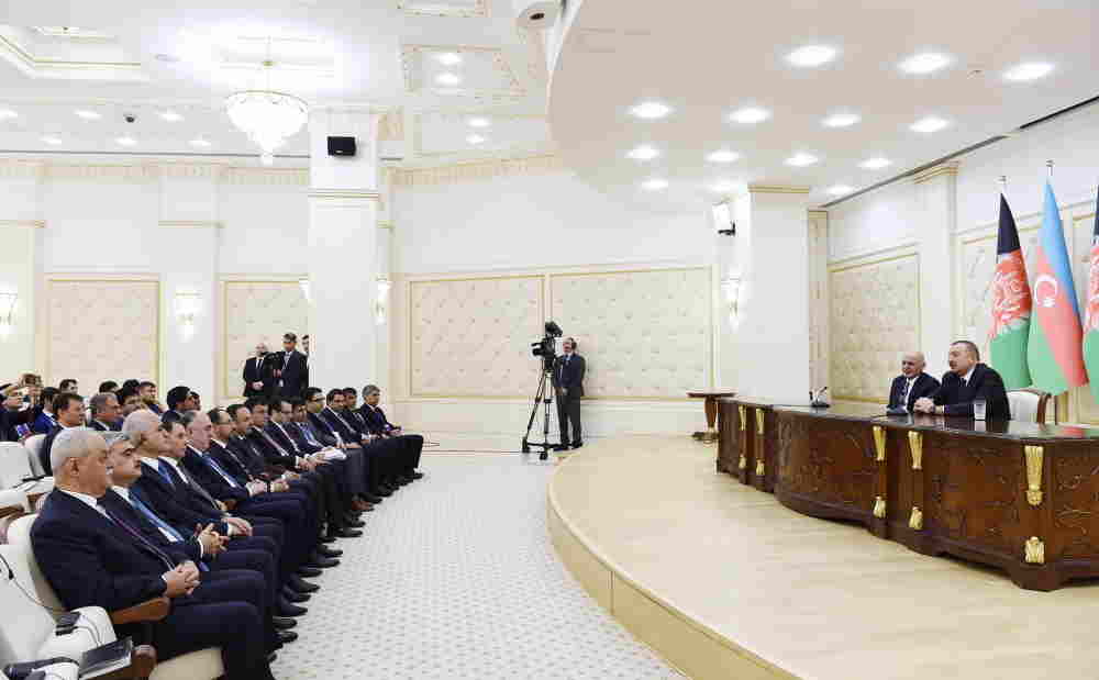 Azərbaycan və Əfqanıstan prezidentləri mətbuata bəyanatlarla çıxış ediblər - FOTOLAR