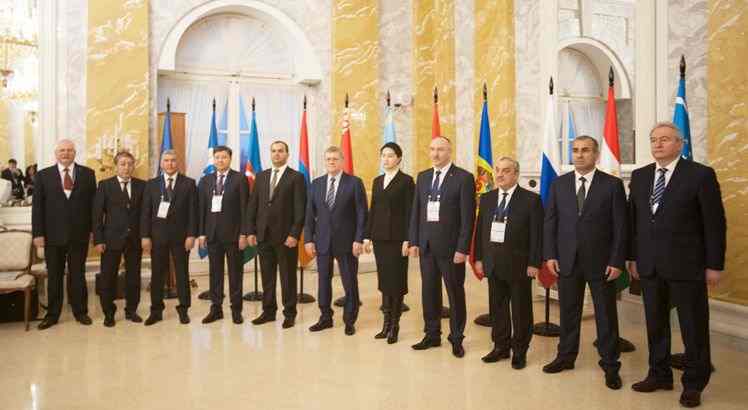 Rüstəm Usubov 27-ci iclasda iştirak etdi -  FOTO