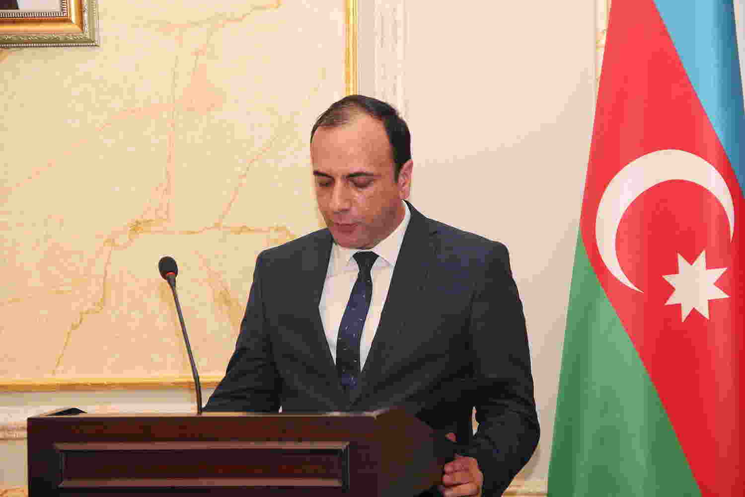 Bakıda 7 dini icmanın qeydiyyatı ləğv olundu  - FOTOLAR