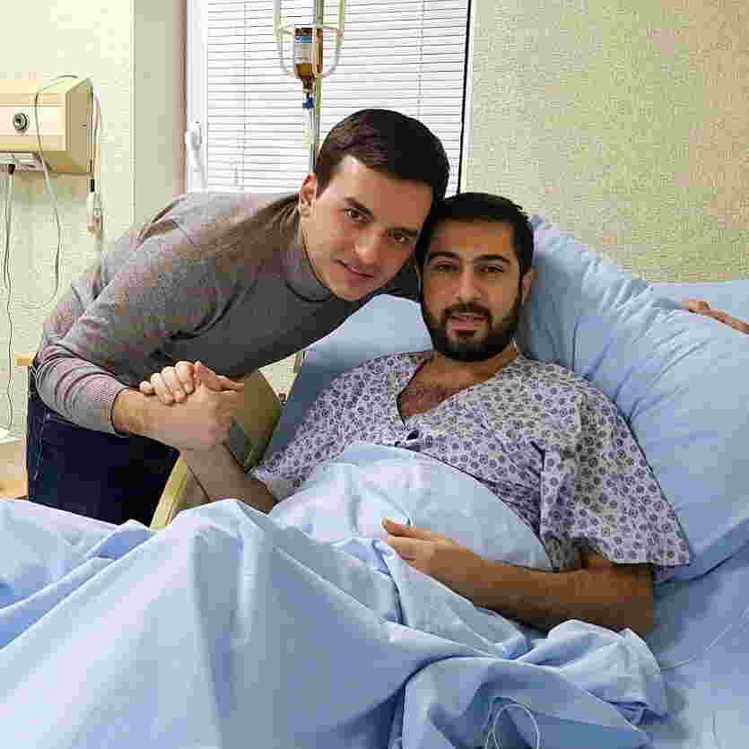 Namiq Qaraçuxurlu   xəstəxanaya yerləşdirildi - FOTOLAR