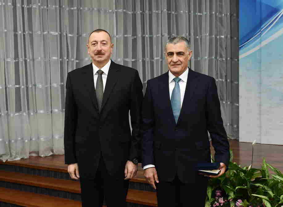 İlham Əliyev  idmançılara ev verdi  - FOTO-YENİLƏNİB