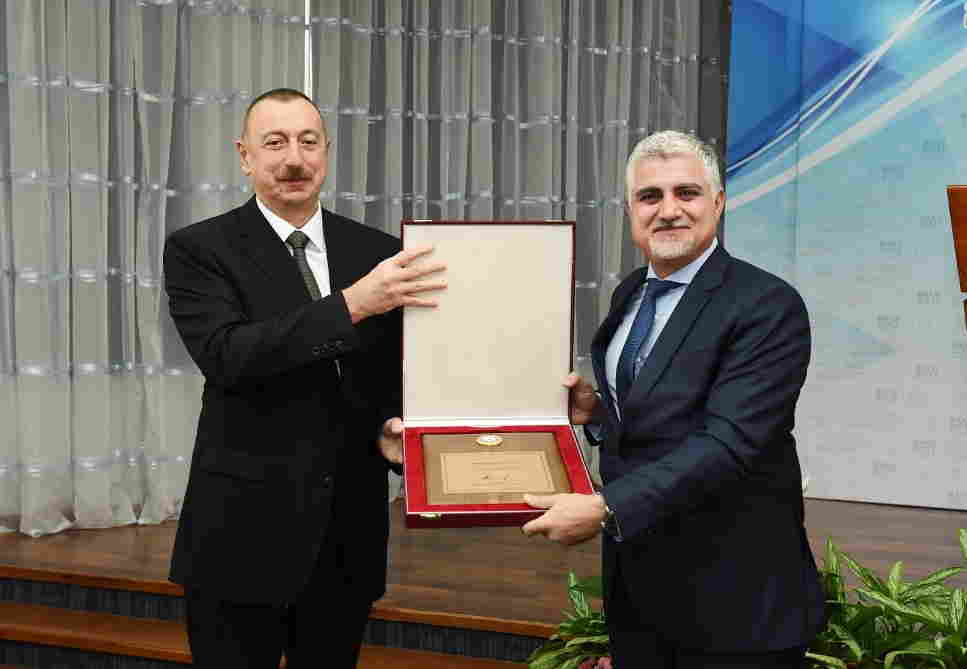 İlham Əliyev  idmançılara ev verdi  - FOTO-YENİLƏNİB