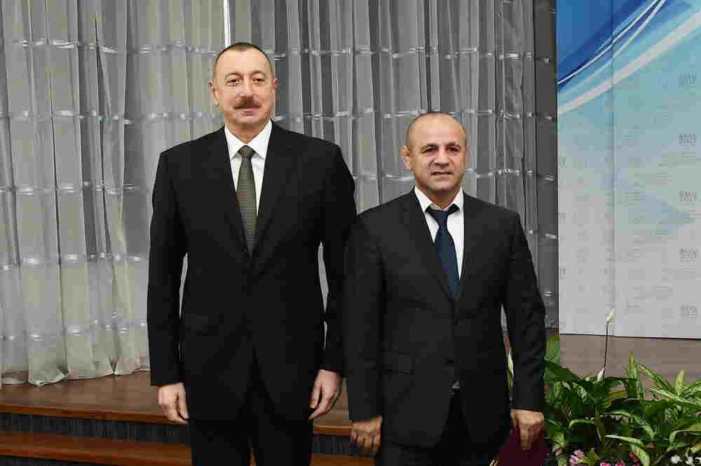 İlham Əliyev  idmançılara ev verdi  - FOTO-YENİLƏNİB