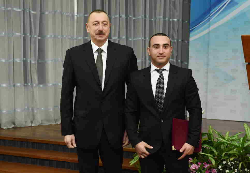 İlham Əliyev  idmançılara ev verdi  - FOTO-YENİLƏNİB