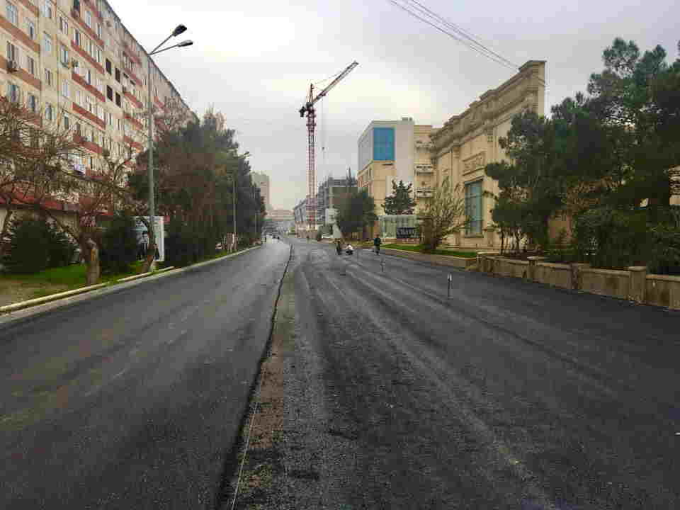 Bakıda daha bir küçə təmirə bağlandı - FOTOLAR