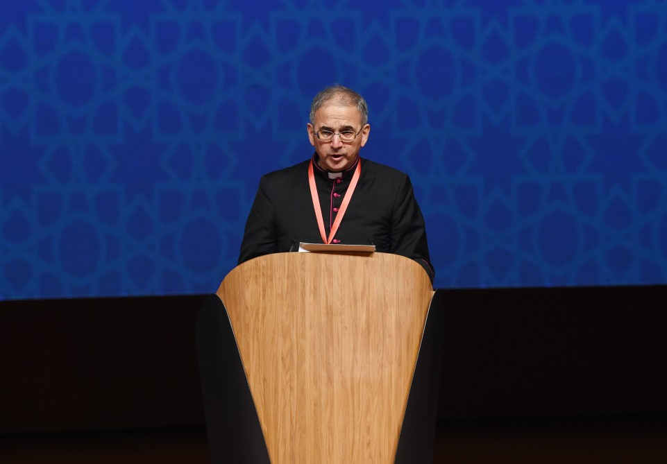 İlham Əliyev də konfransa qatıldı -  İslam Həmrəyliyi İlinin yekunları ilə bağlı (YENİLƏNİB)