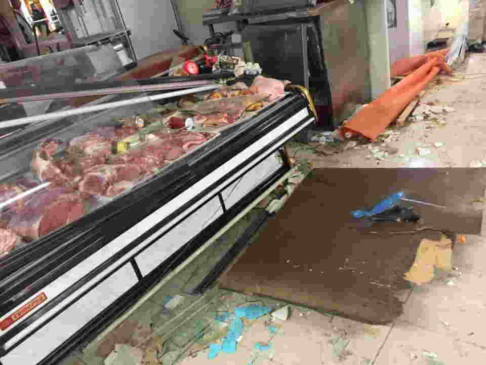 Bazarda qaz balonu partladı - YARALILAR VAR - FOTO