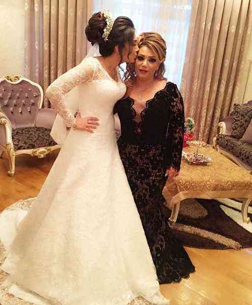 Mənzurə qızını gəlin köçürdü -  FOTOLAR