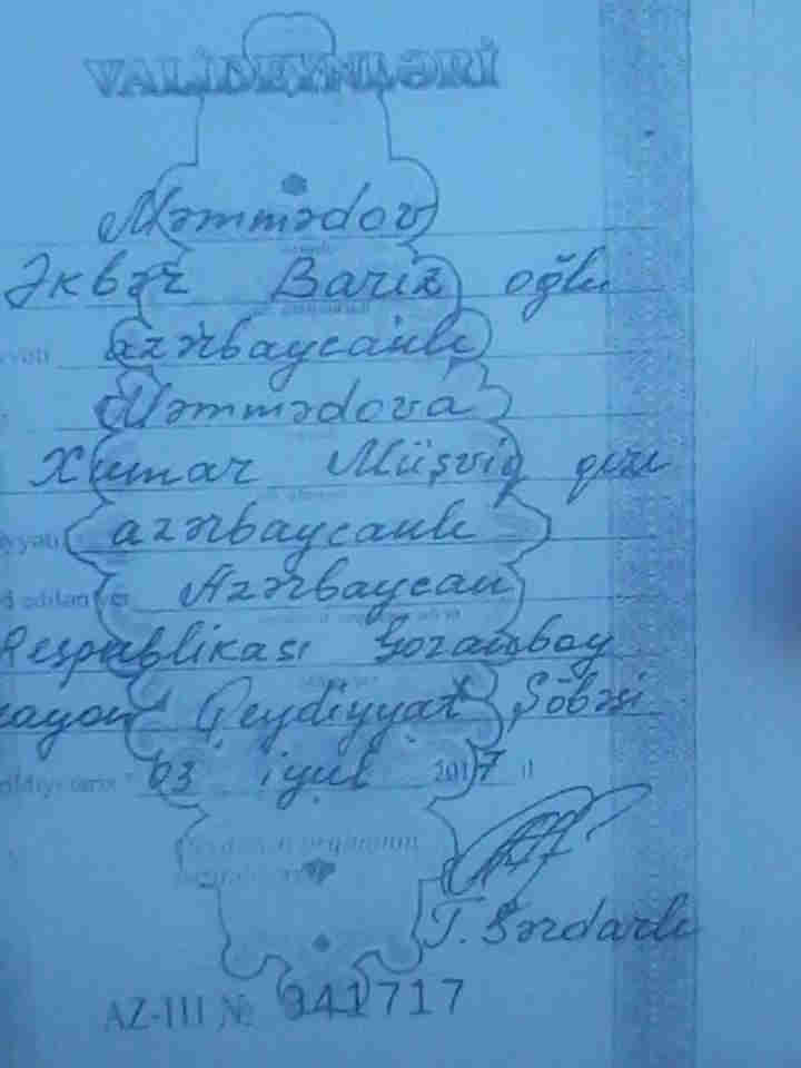 Məşqçisindən hamilə qaldığı deyilən idmançı övladının metirkasının   FOTOSUNU YAYDI