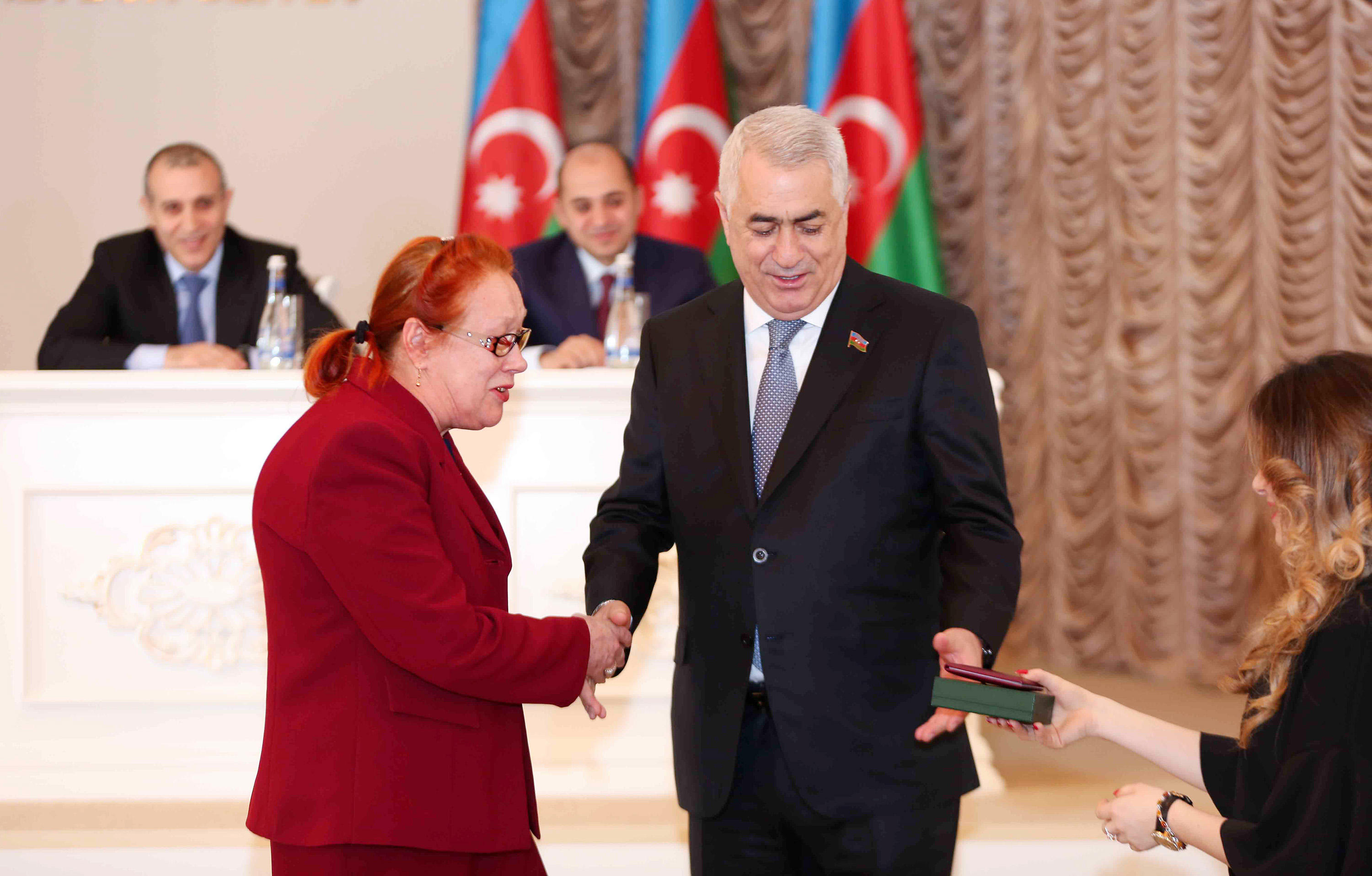Dəmiryolçular il ərzində görülən işləri müzakirə etdilər - FOTOLAR