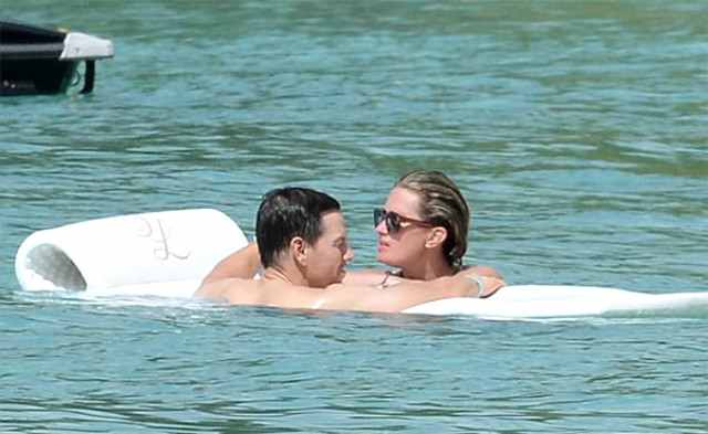 Hamilədir, yoxsa kökəlib? -  FOTOLAR