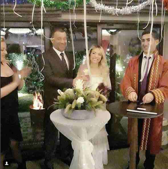 Bayram günü evləndilər -  FOTO