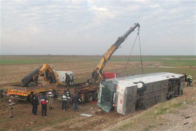 Avtobus QƏZAYA DÜŞDÜ:   9 ölü, 28 yaralı var (VİDO-FOTO)
