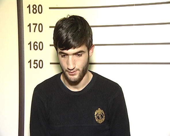 Polis isti izlərlə iki qulduru saxladı  â€“ FOTO