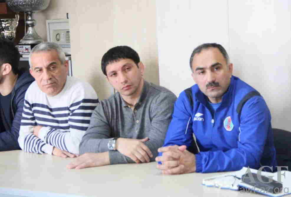 Firdovsi Umudov yığma komandaların məşqçi heyəti ilə görüş keçirdi -  FOTOLAR