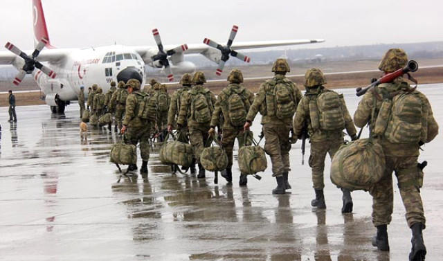 200 türk komando Afrinə yola düşdü -  FOTO