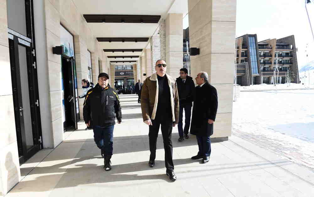 Prezident Şahdağda xizək sürdü  - FOTO 