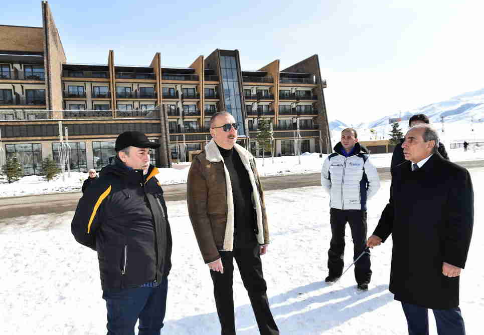 Prezident Şahdağda xizək sürdü  - FOTO 