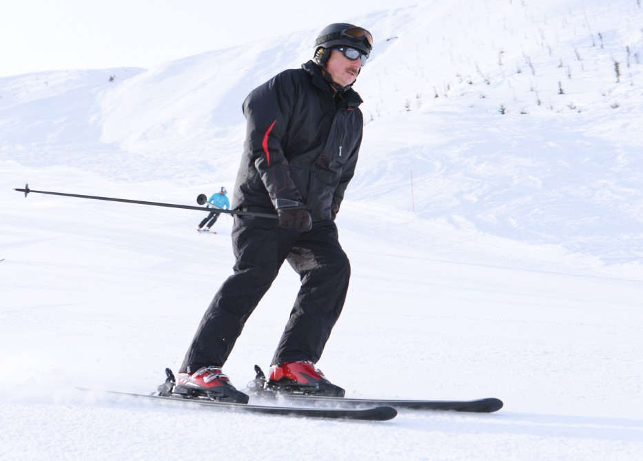 Prezident Şahdağda xizək sürdü  - FOTO 