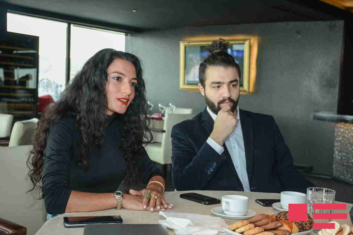 Dilarə açıq-saçıq şəkillərindən danışdı:  Yaxşı bədənim var, göstərməsəm... - FOTOLAR