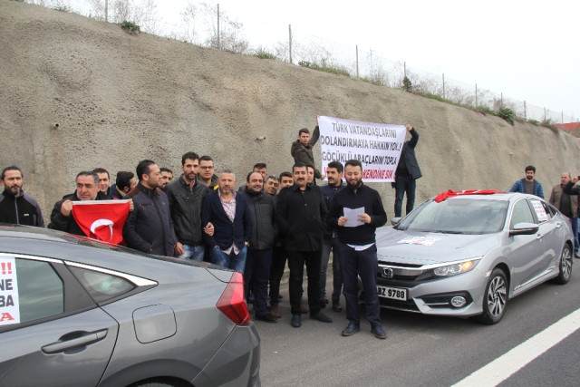 Honda Civic FC5 model avtomobilləri nasaz çıxdı -  Sürücülər aksiya keçirdilər (FOTOLAR)