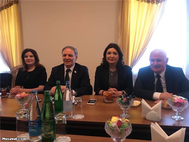 MN-nin rəhbərliyi mətbuat rəhbərləri ilə açıq görüş keçirdi   - FOTO