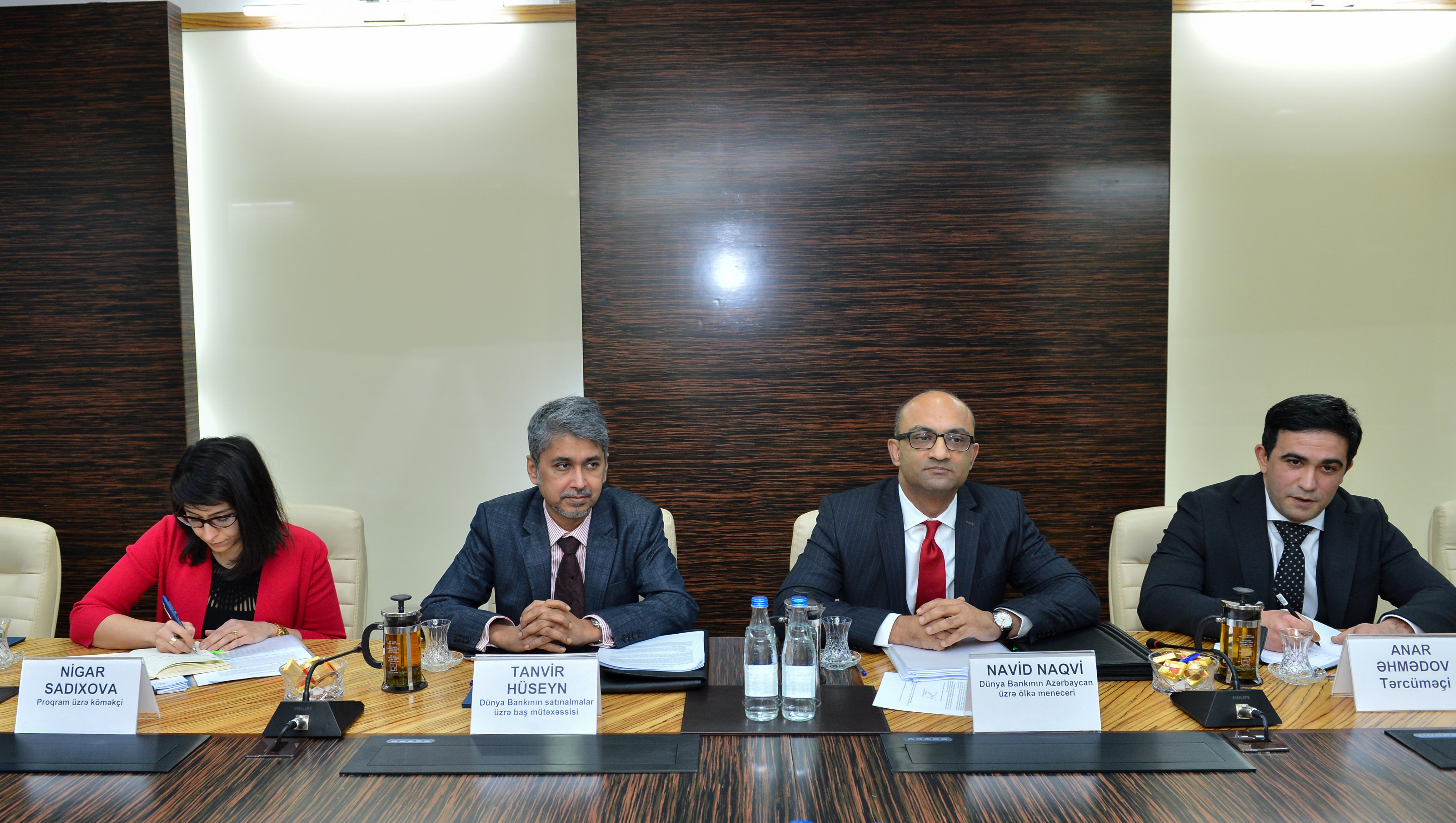 Nazir Dünya Bankının nümayəndə heyəti ilə görüşdü - FOTO