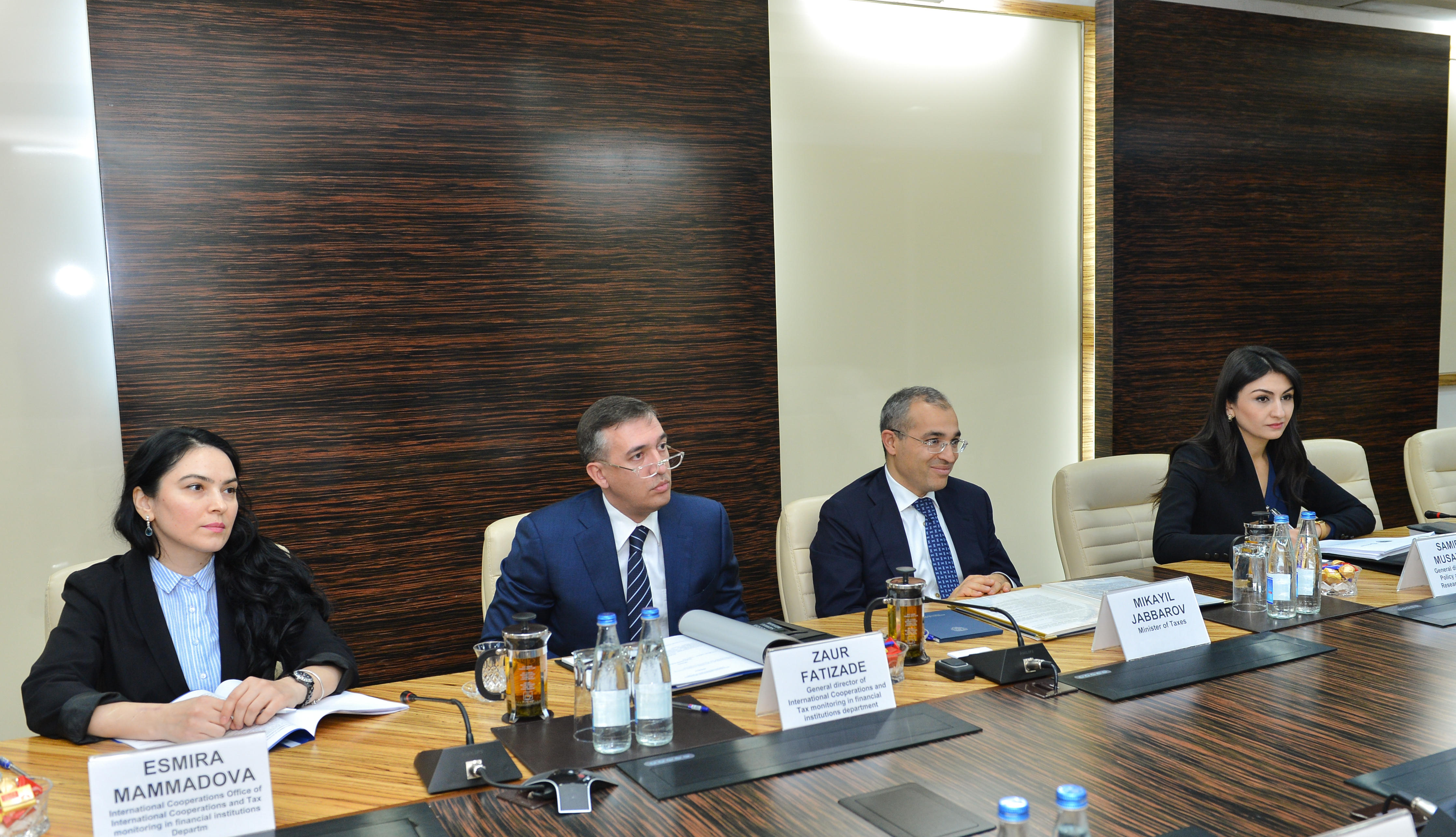 Nazir Dünya Bankının nümayəndə heyəti ilə görüşdü - FOTO