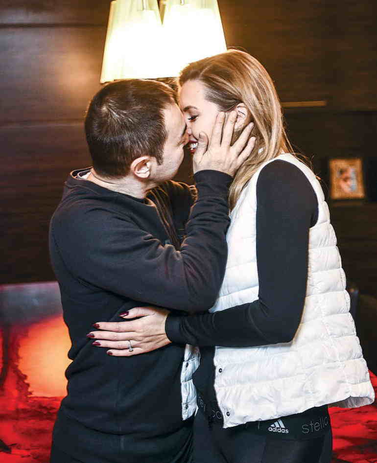 Sərdar Ortacı tualetə də özüm aparacam -  (FOTOLAR)