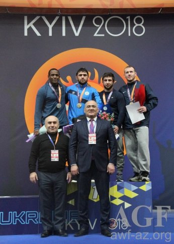 Kiyevdə ikinci gün:  4 qızıl, 4 gümüş və 1 bürünc - VİDEO