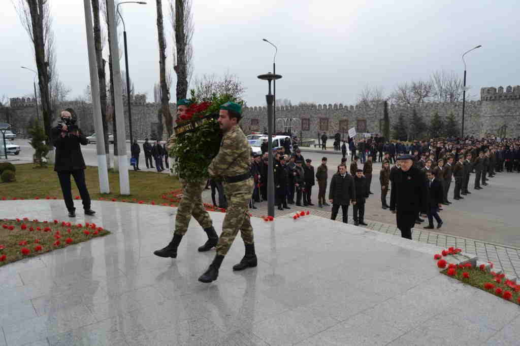 İsmayıllılar Ana harayı abidəsini ziyarət ediblər - FOTOLAR