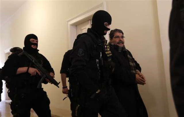 Terrorçu Salih Müslim sərbəst buraxıldı -  Məhkəmə 8 dəqiqə çəkdi (FOTO)