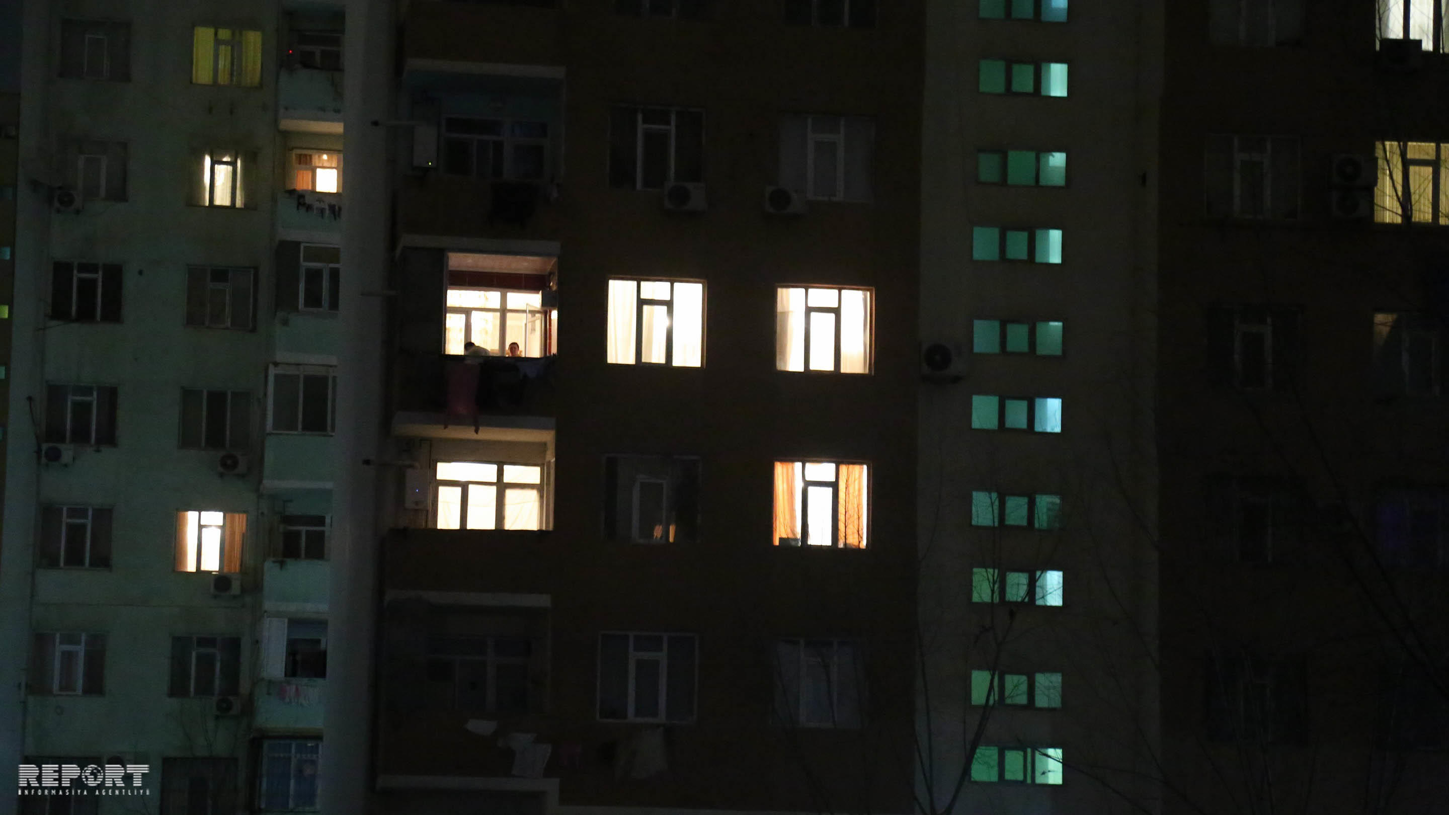 Abşeronda DƏHŞƏT:   Oğul anasını bıçaqlayıb, qaçdı (FOTO)