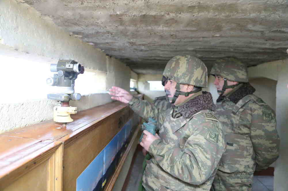 Nazir ön cəbhədə: Düşmən belə izlənildi (FOTOLAR)