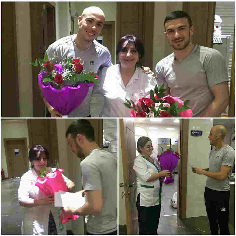 Futbolçular  xanımları belə təbrik etdi -  FOTO