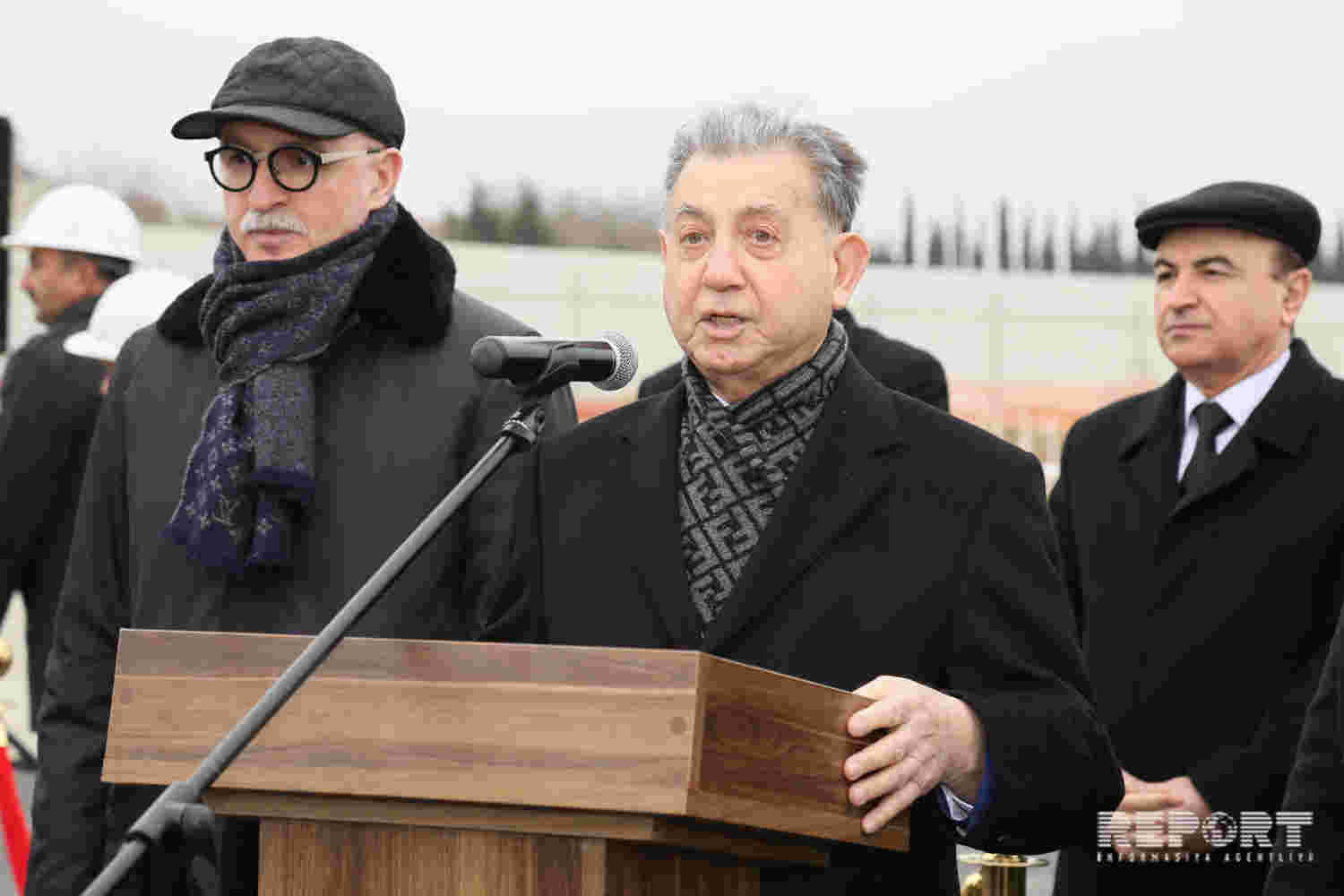 AMEA-nın əməkdaşları üçün tikiləcək yaşayış kompleksinin təməli qoyulub - FOTO