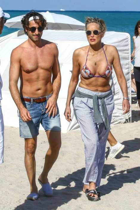 Sharon Stone 60 yaşını gənc sevgilisi ilə qeyd etdi -  FOTOLAR