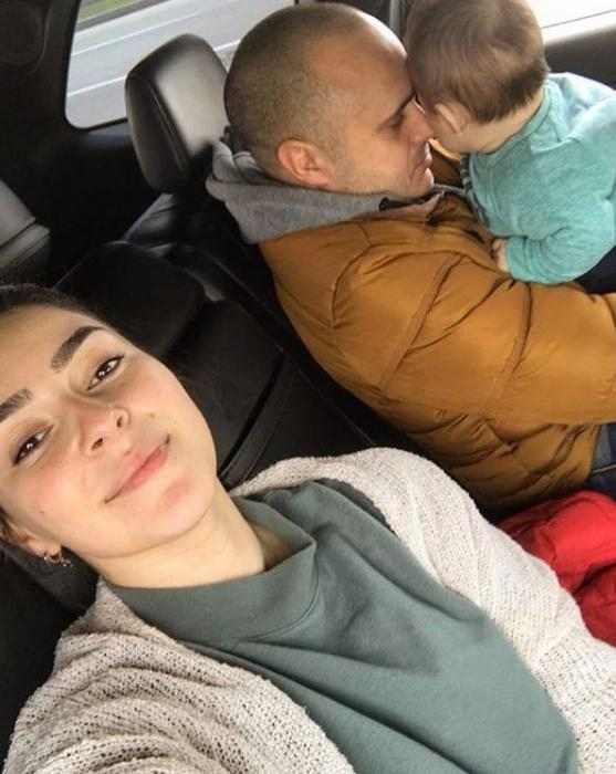 Miri Yusif yeni doğulan körpəsi ilə  - FOTO