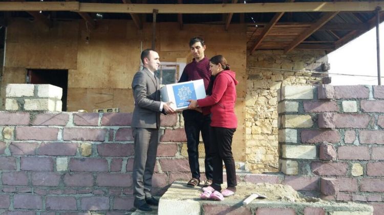 Heydər Əliyev Fondu tərəfindən aztəminatlı ailələrə Novruz sovqatları paylanılır 