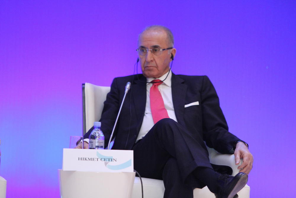 VI Qlobal Bakı Forumu işini yekunlaşdırdı - FOTO