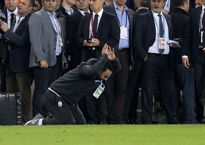 O da Mourinyo kimi etdi  - FOTO