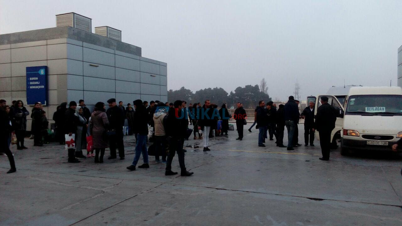 Bakı avtovağzalında biabırçılıq: Avtobus yox, qiymət  isə ŞİŞİRDİLİR â€“ VİDEO + FOTO