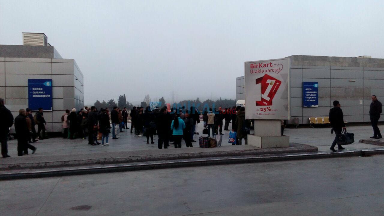 Bakı avtovağzalında biabırçılıq: Avtobus yox, qiymət  isə ŞİŞİRDİLİR â€“ VİDEO + FOTO