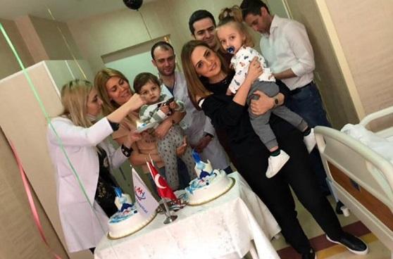 Xoşqədəm və Doğuş əkizlərini sünnət etdirdi -  FOTOLAR
