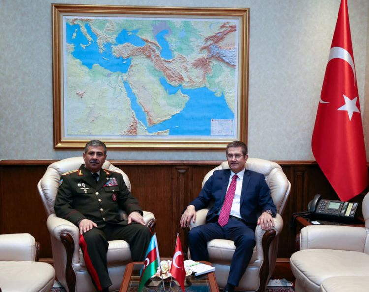 Zakir Həsənov Nurəddin Canikli ilə görüşdü - FOTO