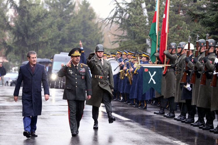 Zakir Həsənov Nurəddin Canikli ilə görüşdü - FOTO