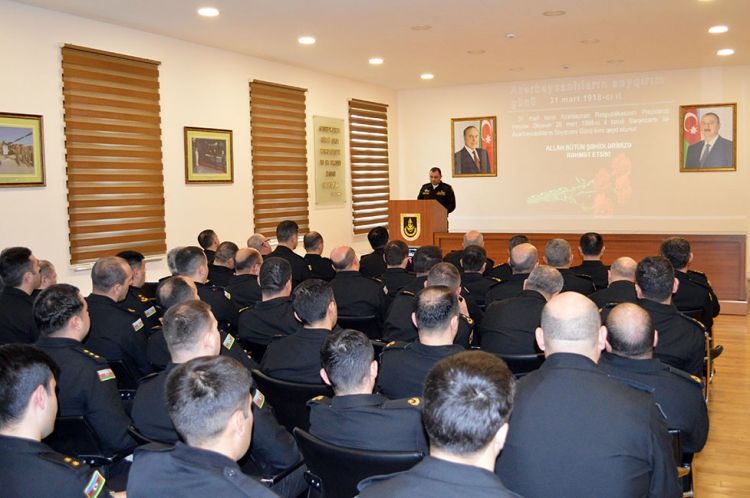 Azərbaycanlıların soyqırımının 100 illiyi ilə əlaqədar orduda silsilə tədbirlər keçirilib 