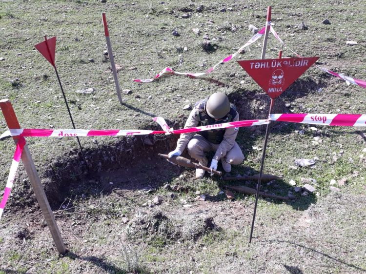 Göygöldə 3 ədəd PQ-7L raketi tapıldı  - FOTOLAR