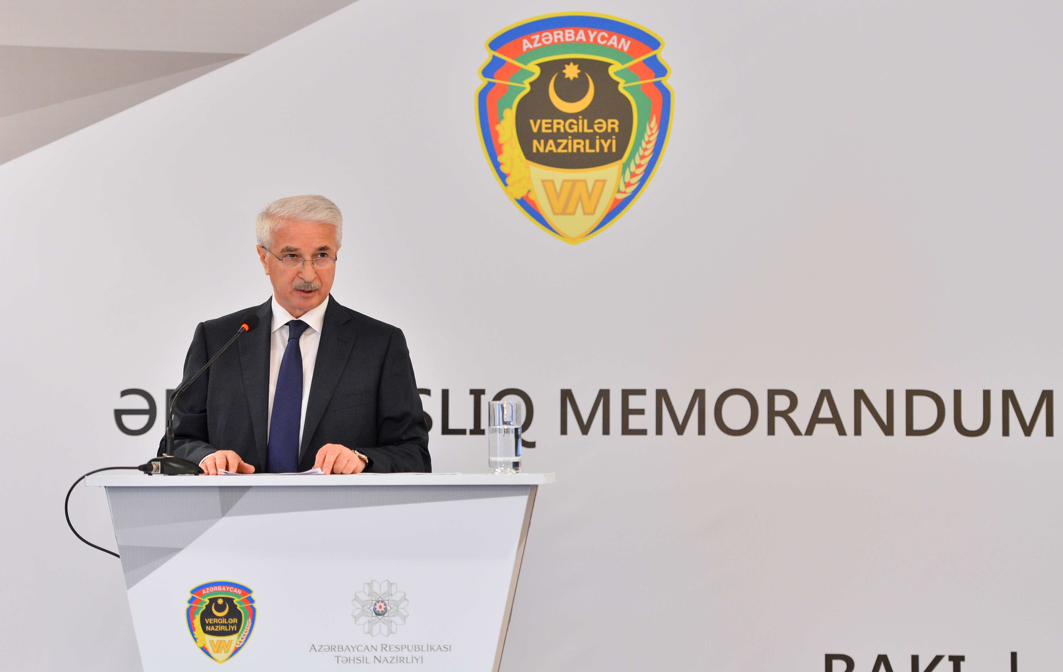 Vergilər və Təhsil nazirlikləri arasında memorandum imzalandı  - FOTOLAR