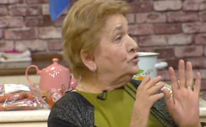 Nə oğlum, nə də gəlnim sözümü iki edə bilməz -  Azər Axşamın anası